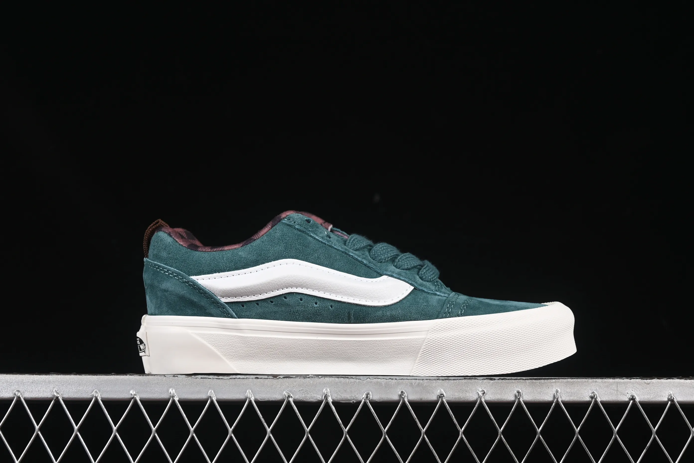All categories Vans Vans series Vans Low Vans low-top Vans Knu Skool Vans low-top retro casual fat bread shoes VN000CS0PRM